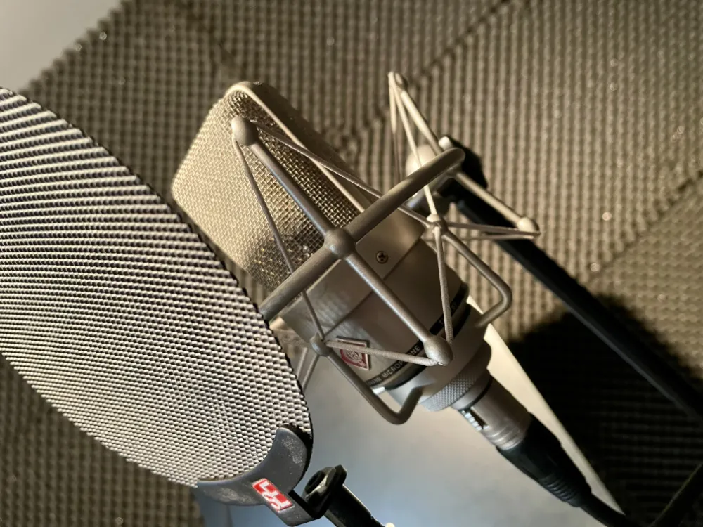Studio02